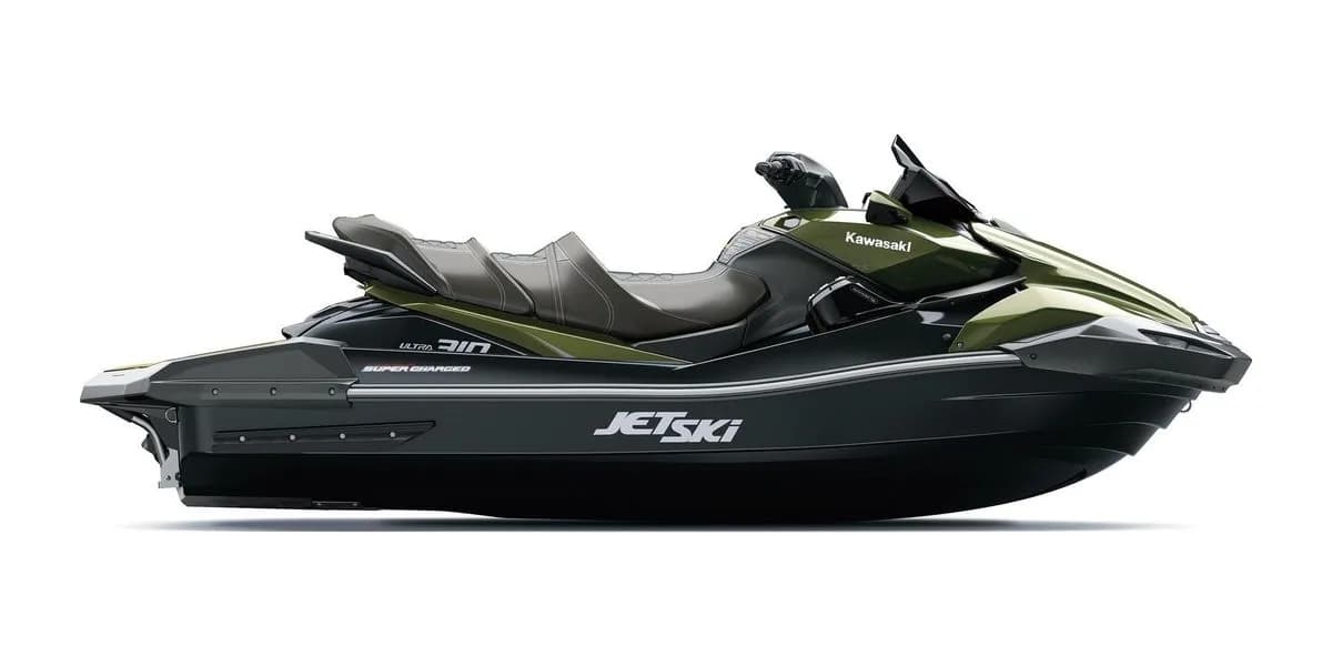Kawasaki Ultra 310LX, από το πλάι