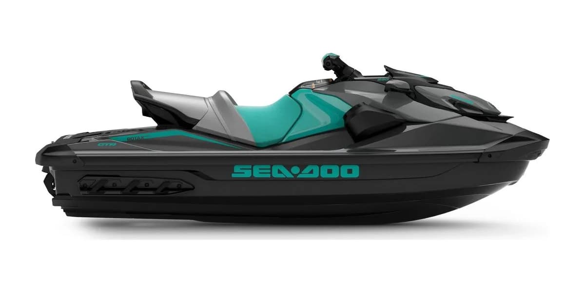 Sea-Doo GTR 230, από το πλάι