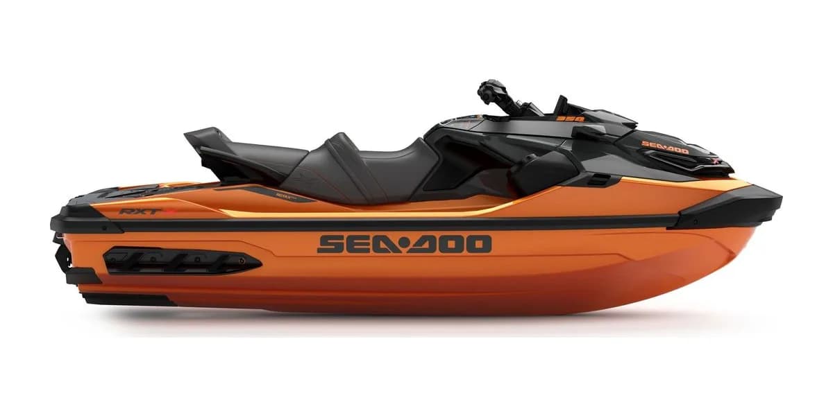 Sea-Doo RXT-X 350, από το πλάι