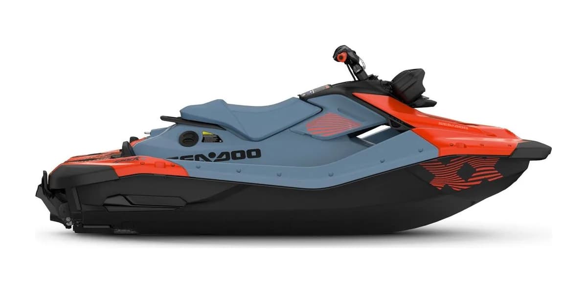 Sea-Doo Spark X Trixx 110 For 1, από το πλάι