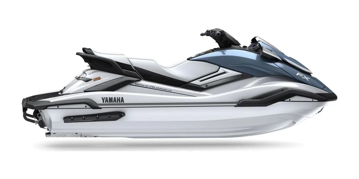 Yamaha FX HO, από το πλάι